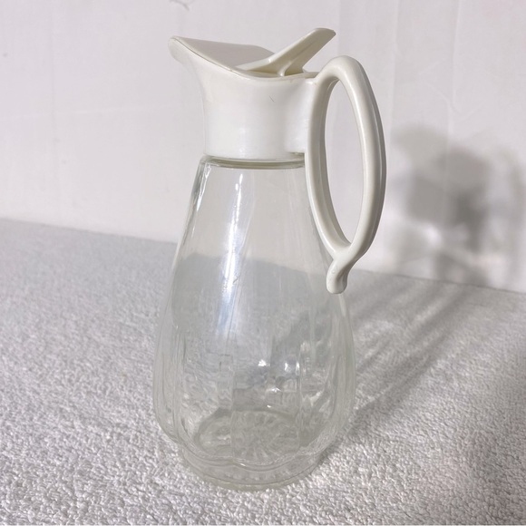 Vintage Log Cabin Clear Glass Plastic Spout Syrup Dispenser - Picture 4 of 12